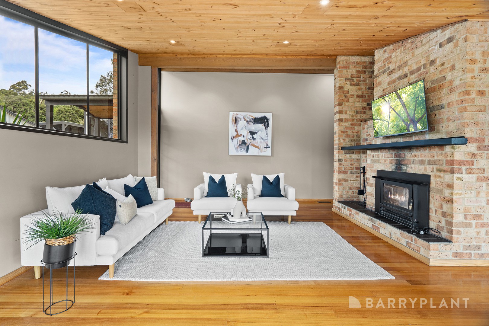 11 View Road, The Basin, VIC 3154 - Thumbnail 2 - 11/11/2025