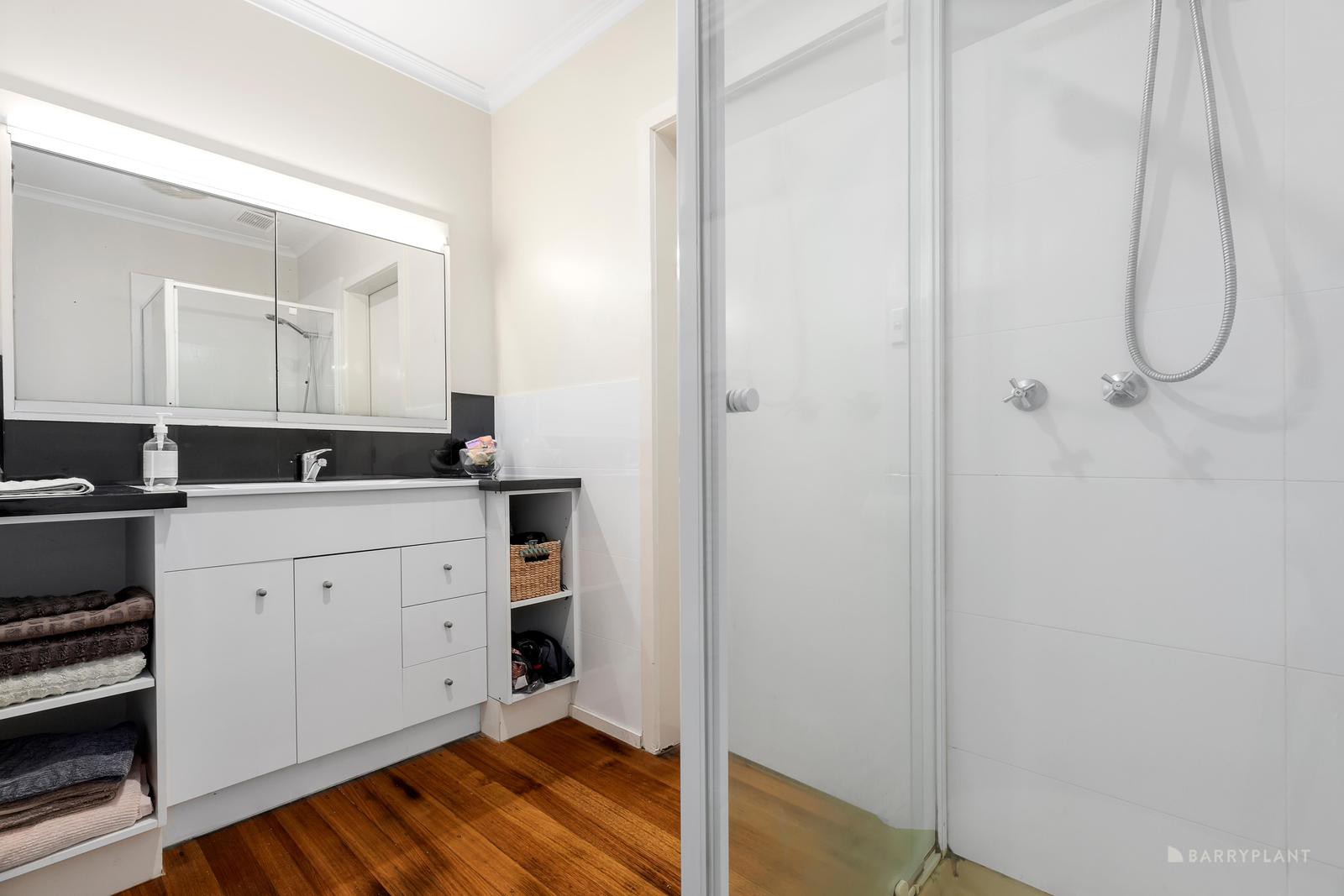 11 Viscount Drive, Doncaster, VIC 3108, Doncaster - Thumbnail 7