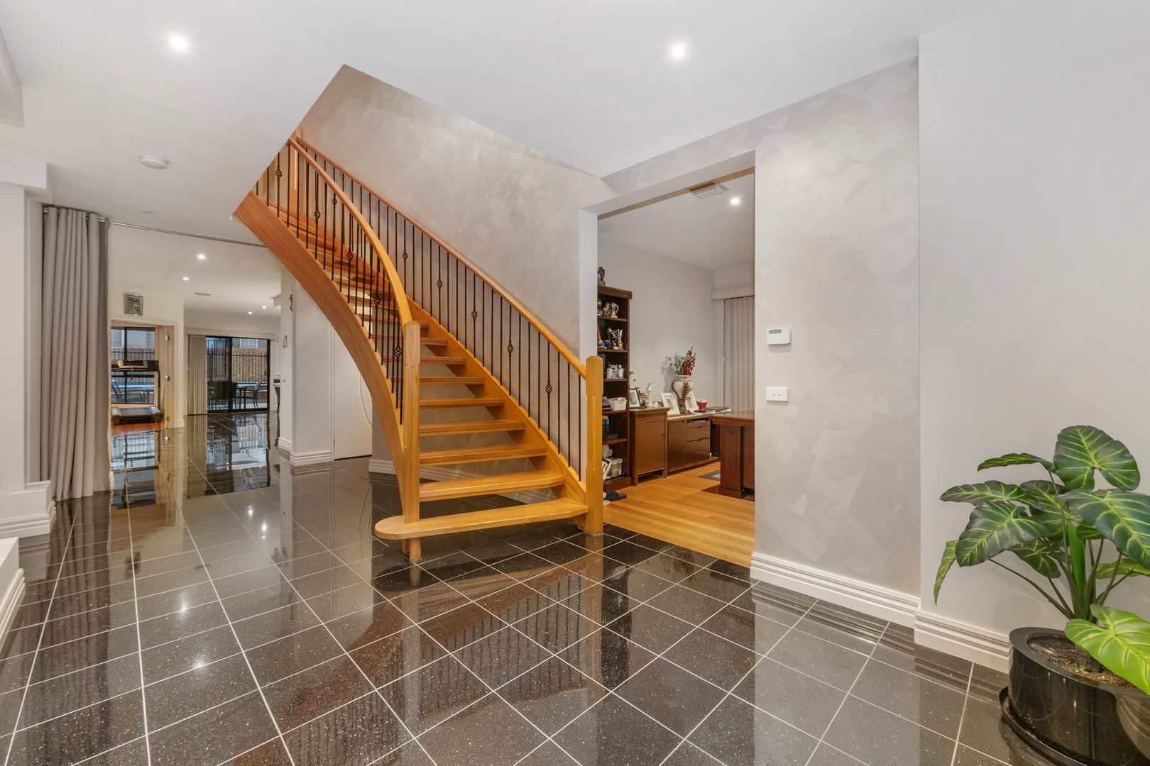 11 Wakelin Crescent, Taylors Lakes, VIC 3038, Taylors Lakes - Thumbnail 4