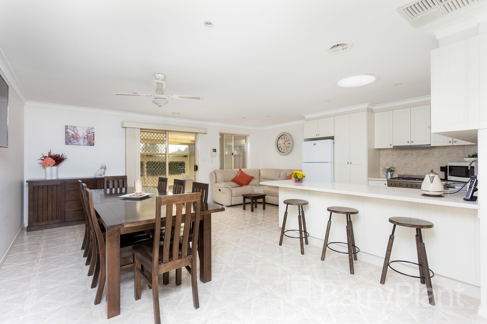 11 Watermark Way, Point Cook, VIC 3030, Point Cook - Thumbnail 4