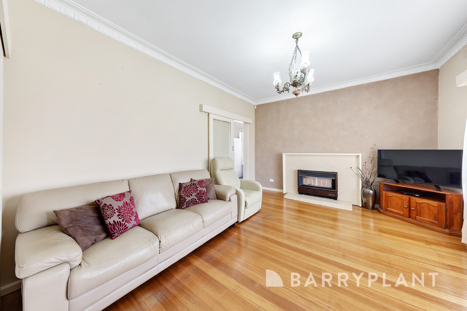 11 Watford Road, St Albans, VIC 3021, St Albans - Thumbnail 4