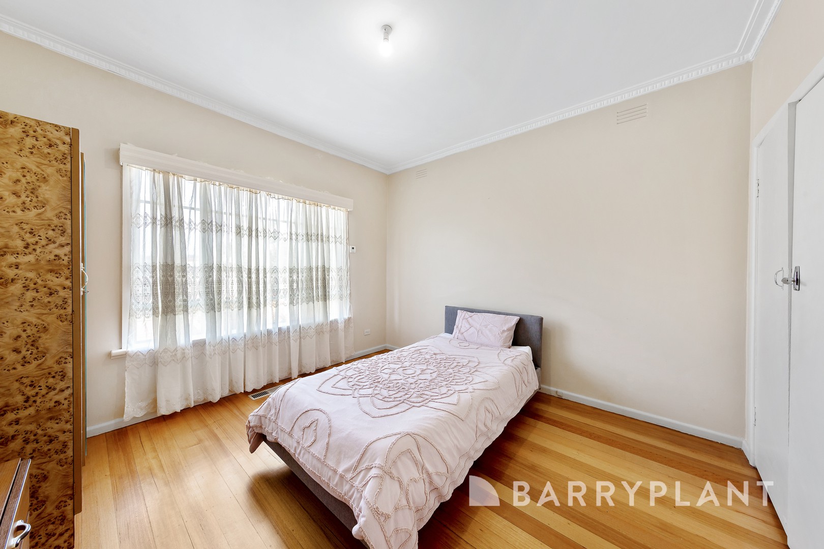 11 Watford Road, St Albans, VIC 3021, St Albans - Thumbnail 8