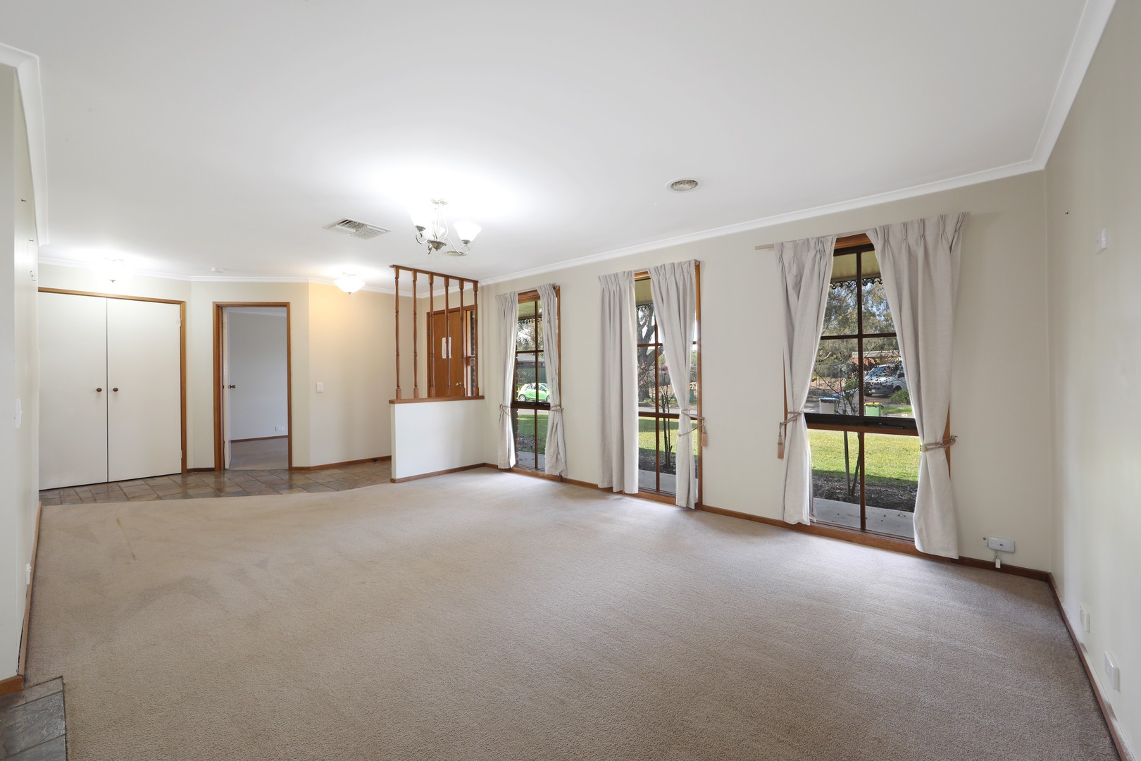 11 Willow Avenue, Rowville, VIC 3178, Rowville - Thumbnail 3