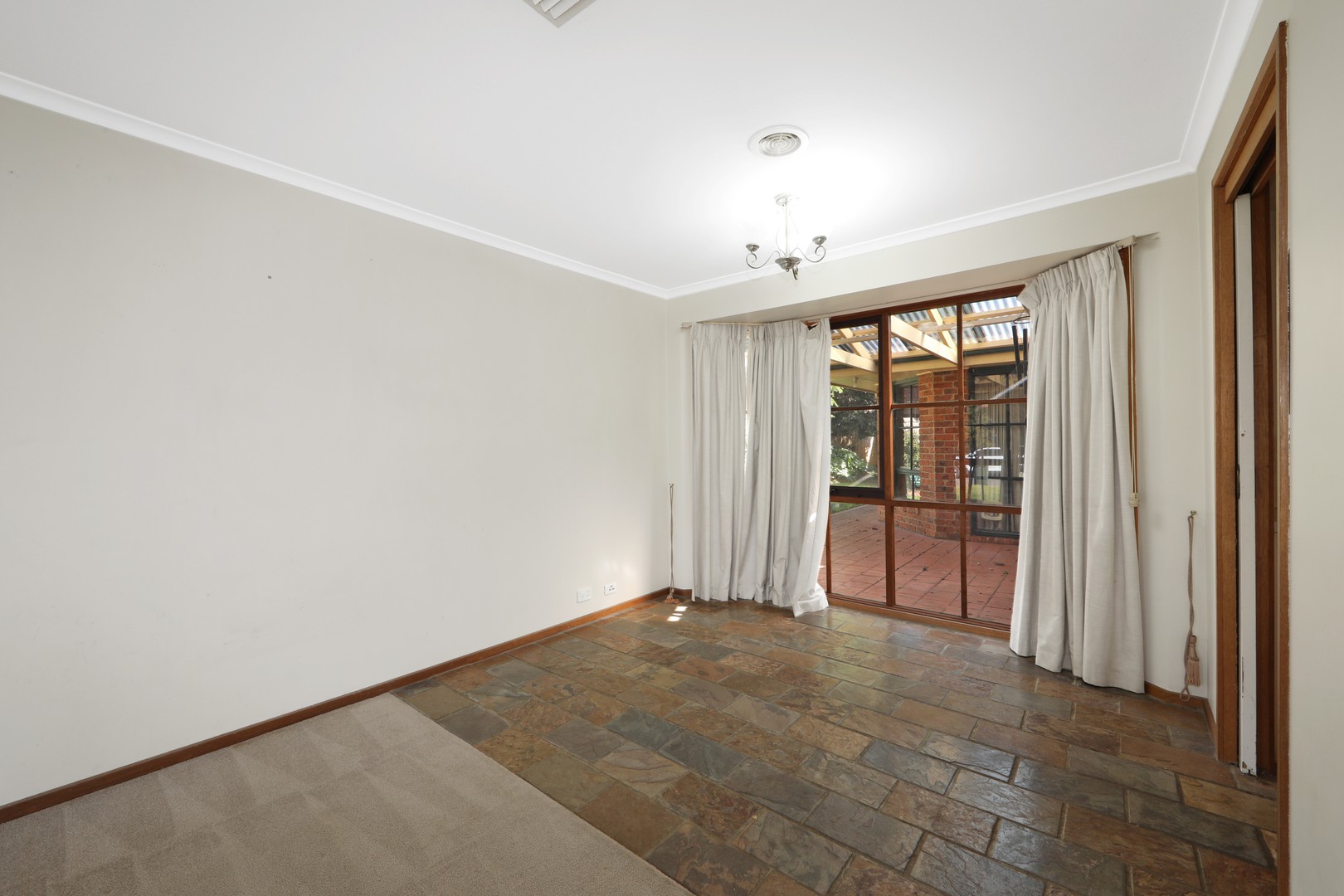 11 Willow Avenue, Rowville, VIC 3178, Rowville - Thumbnail 8