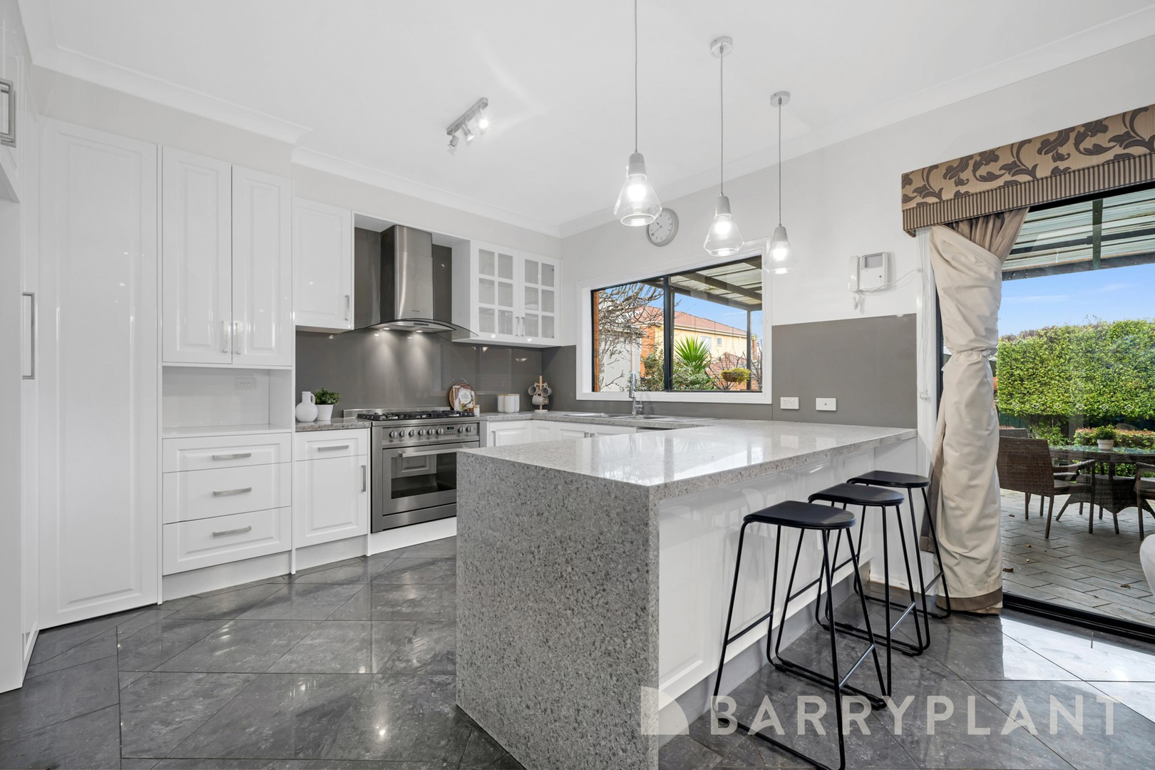 11 Windmill Street, Bundoora, VIC 3083, Bundoora - Thumbnail 6