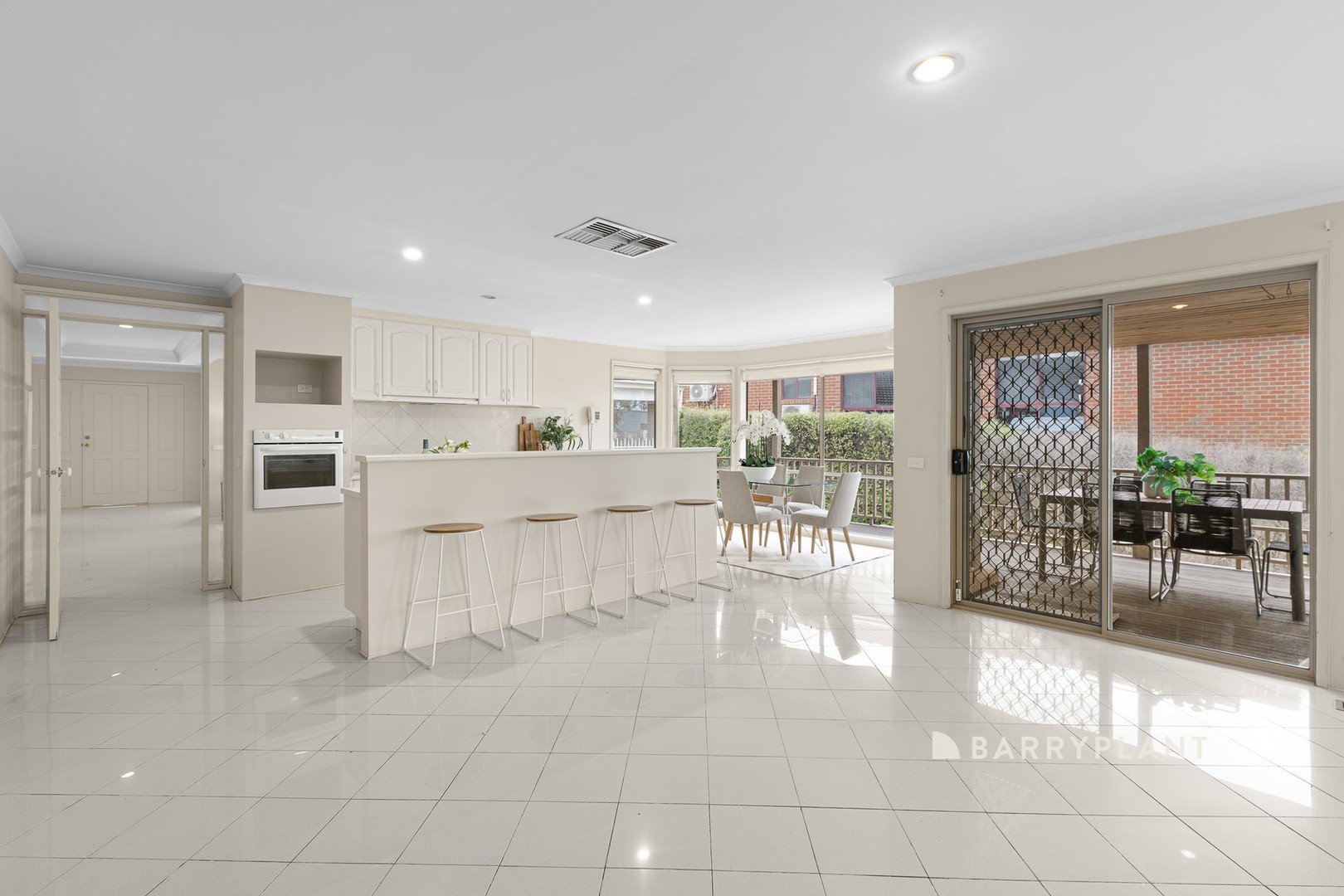 11 Wittenberg Court, Narre Warren, VIC 3805, Narre Warren - Thumbnail 4