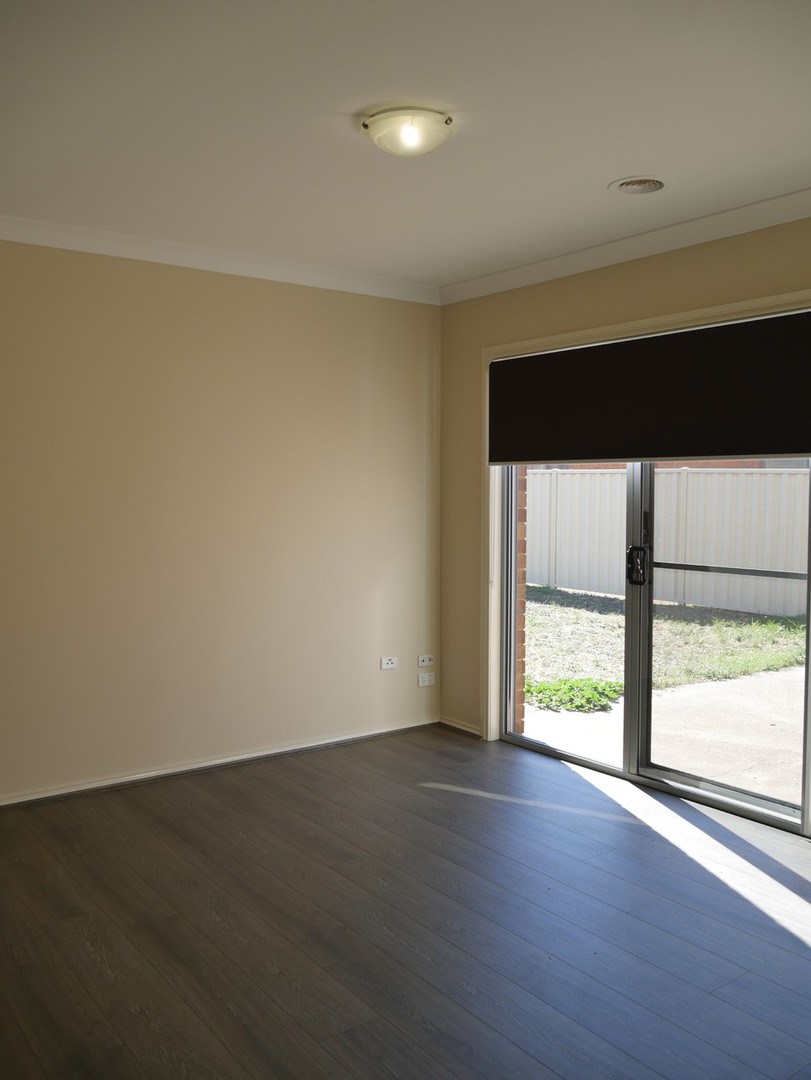 11 Wodalla Street, Kurunjang, VIC 3337, Kurunjang - Thumbnail 4