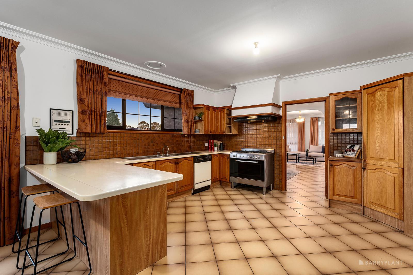 11 Zerbe Avenue, Doncaster East, VIC 3109, Doncaster East - Thumbnail 3