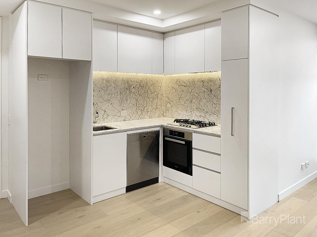 110/8 Bond StreetRingwood, VIC 3134, Ringwood - Thumbnail 2
