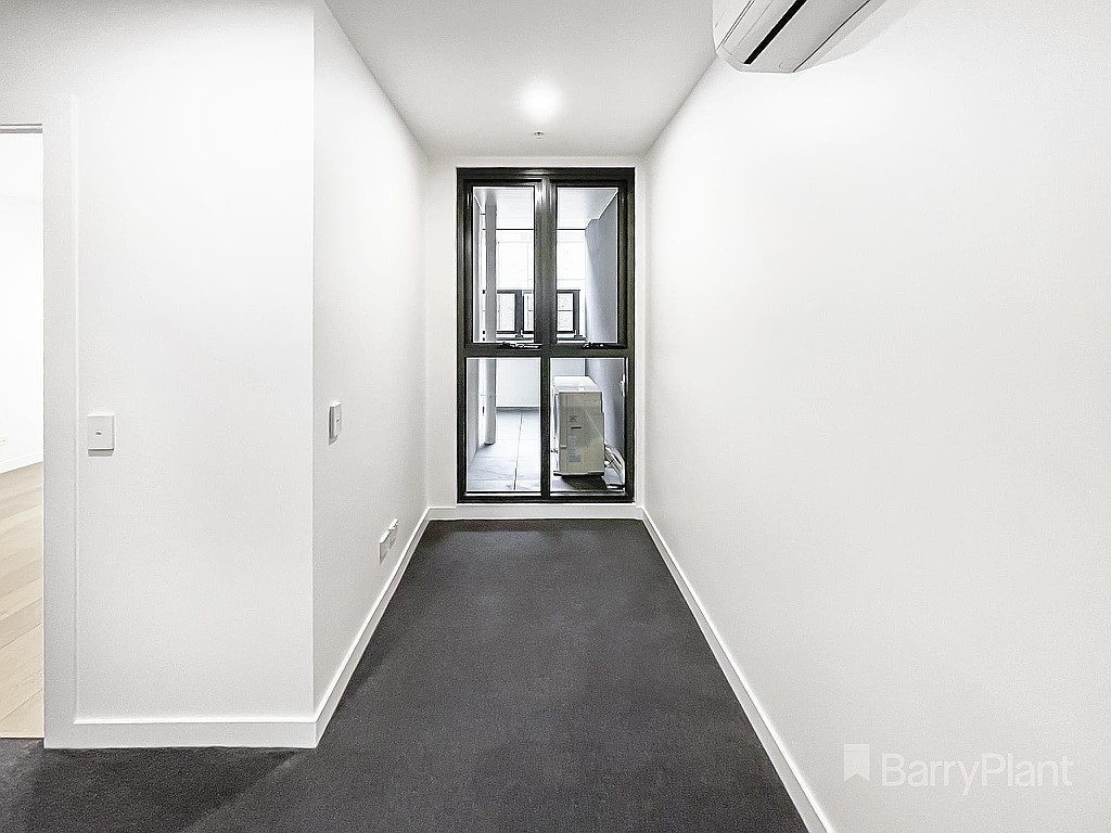 110/8 Bond StreetRingwood, VIC 3134, Ringwood - Thumbnail 5