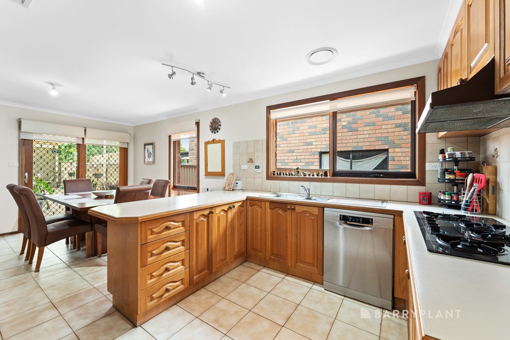 110 Centenary Drive, Mill Park, VIC 3082, Mill Park - Thumbnail 3