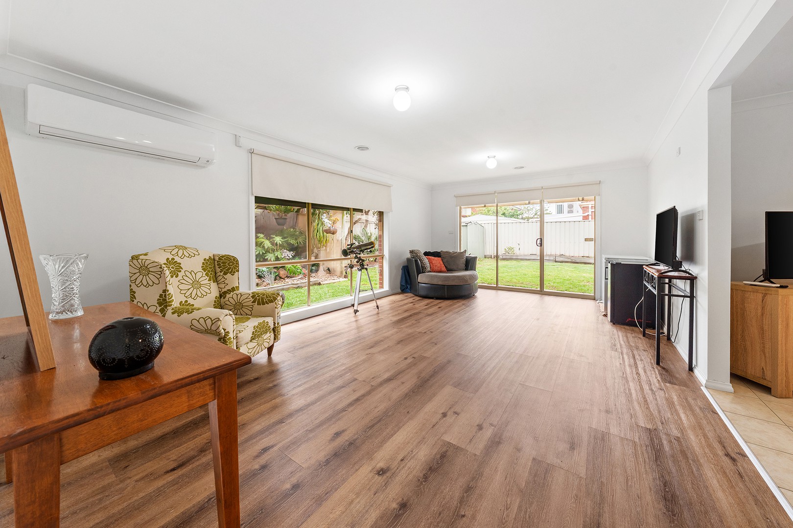 110 Chisholm Drive, Caroline Springs, VIC 3023, Caroline Springs - Thumbnail 4