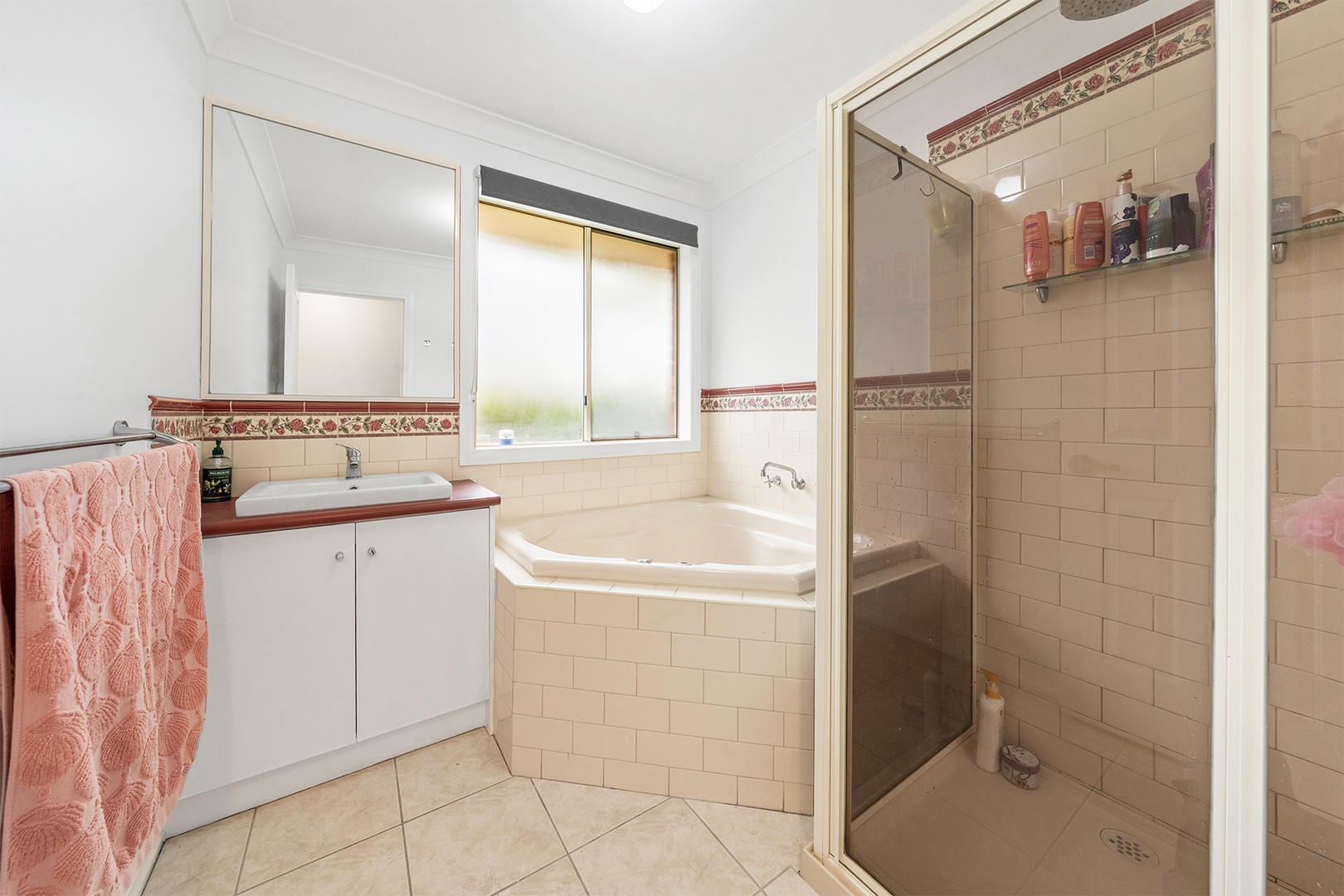 110 Chisholm Drive, Caroline Springs, VIC 3023, Caroline Springs - Thumbnail 7
