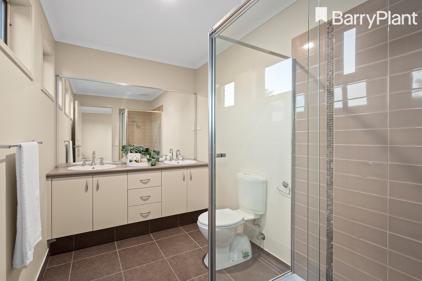 110 Lennon Boulevard, Point Cook, VIC 3030, Point Cook - Thumbnail 3