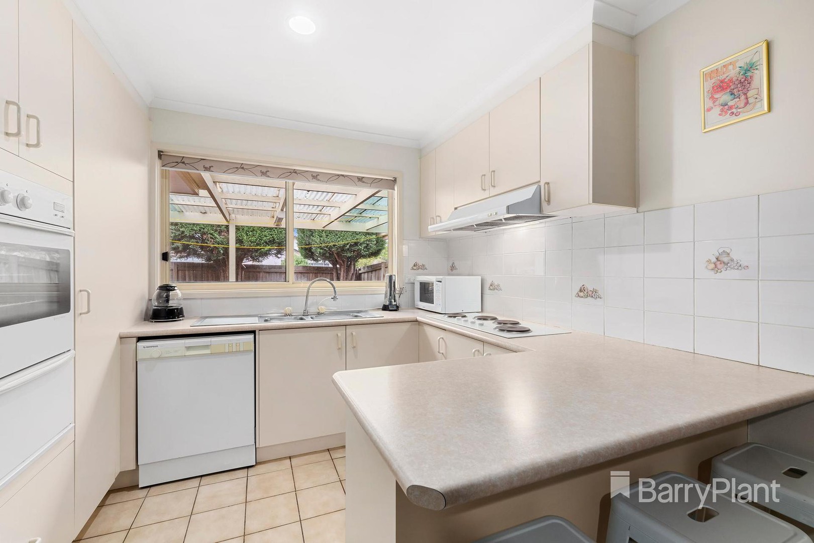 110 Pindari Avenue, Mill Park, VIC 3082, Mill Park - Thumbnail 4