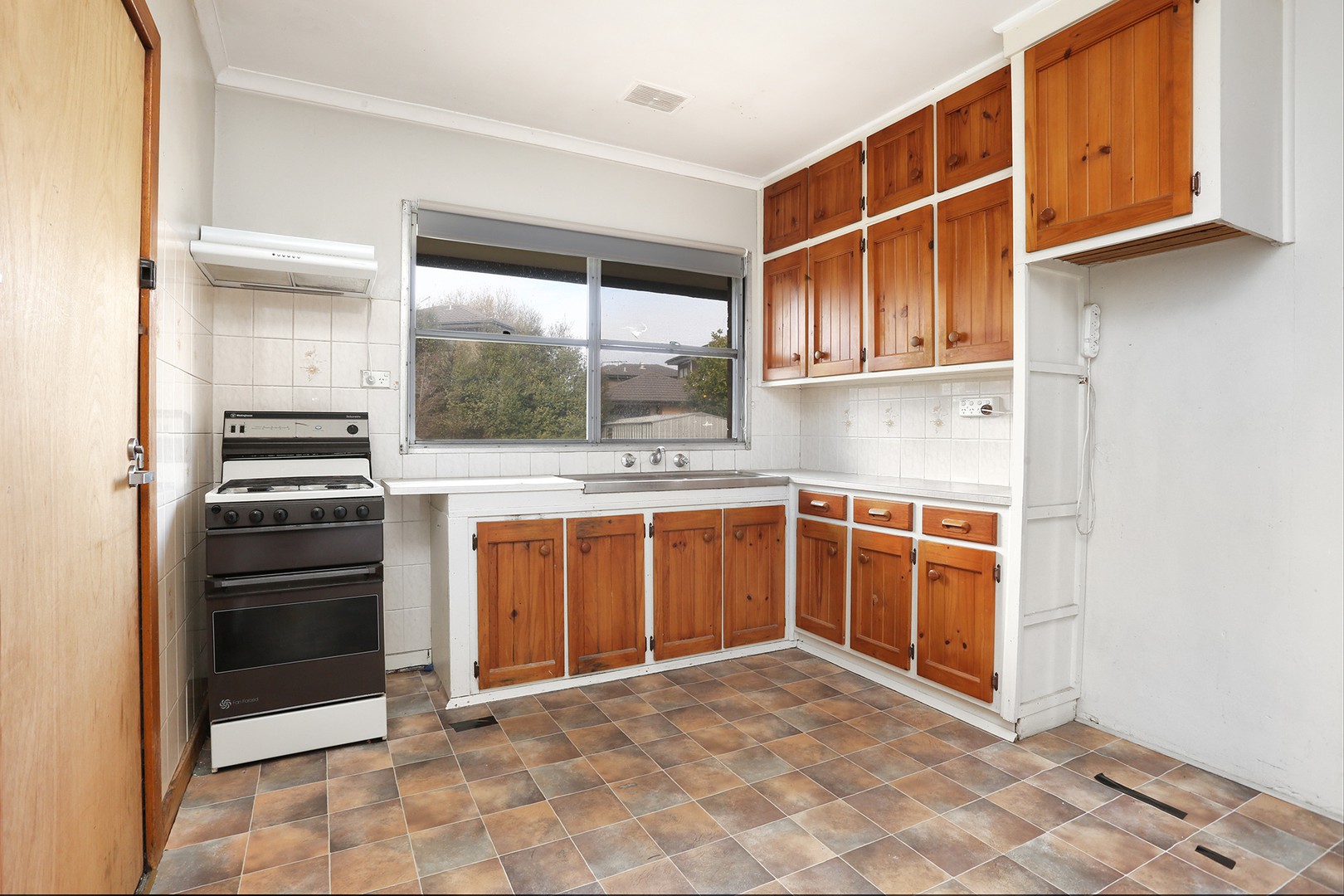 110 Sunset Boulevard, Jacana, VIC 3047, Jacana - Thumbnail 2