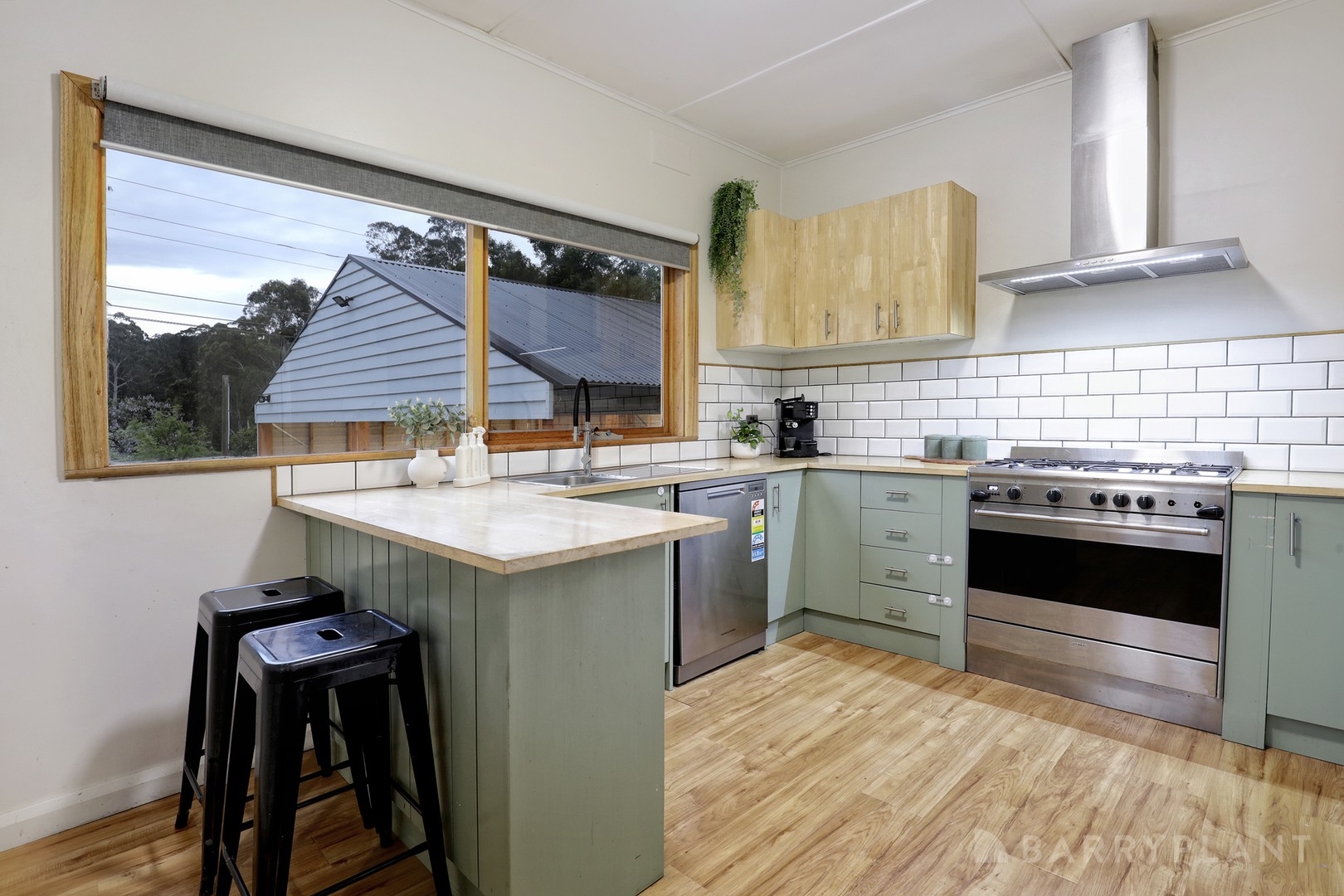 110 Woori Yallock Road, Cockatoo, VIC 3781, Cockatoo - Thumbnail 5