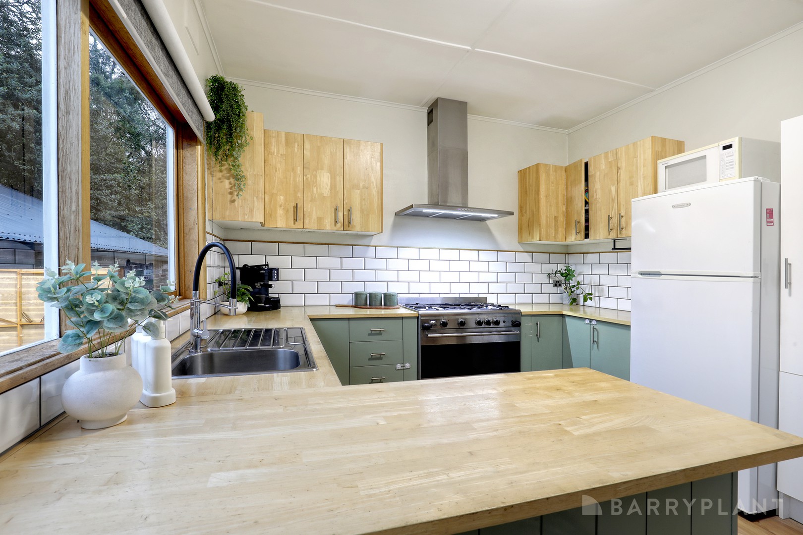 110 Woori Yallock Road, Cockatoo, VIC 3781, Cockatoo - Thumbnail 6
