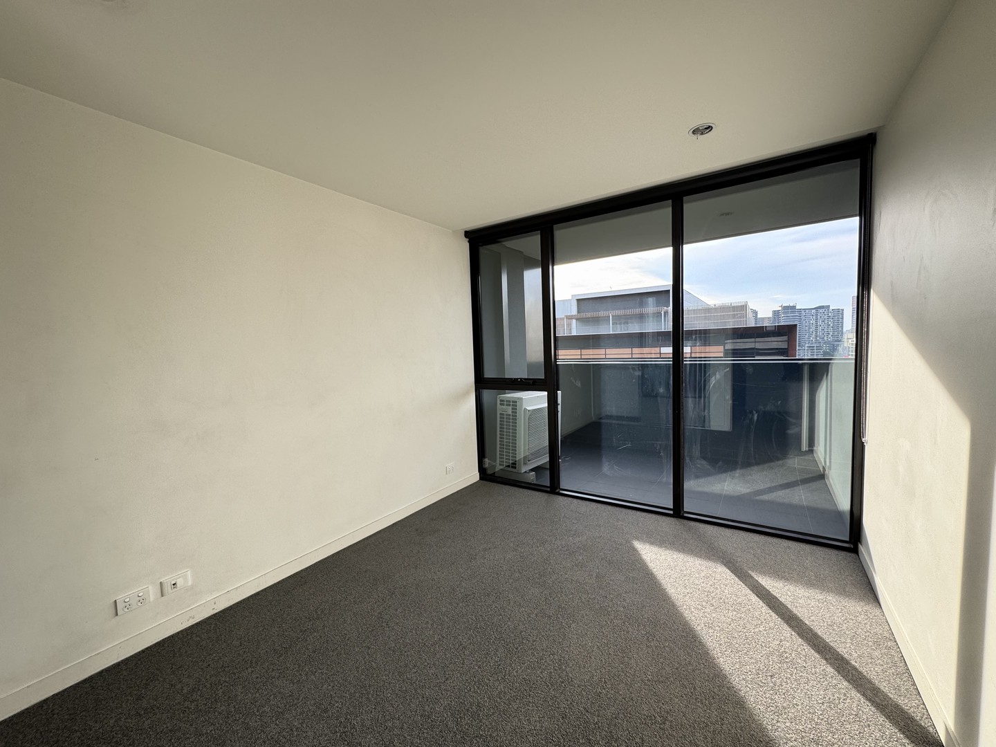 1102/815 Bourke Street, Docklands, VIC 3008 - Thumbnail 2 - 01/05/2026