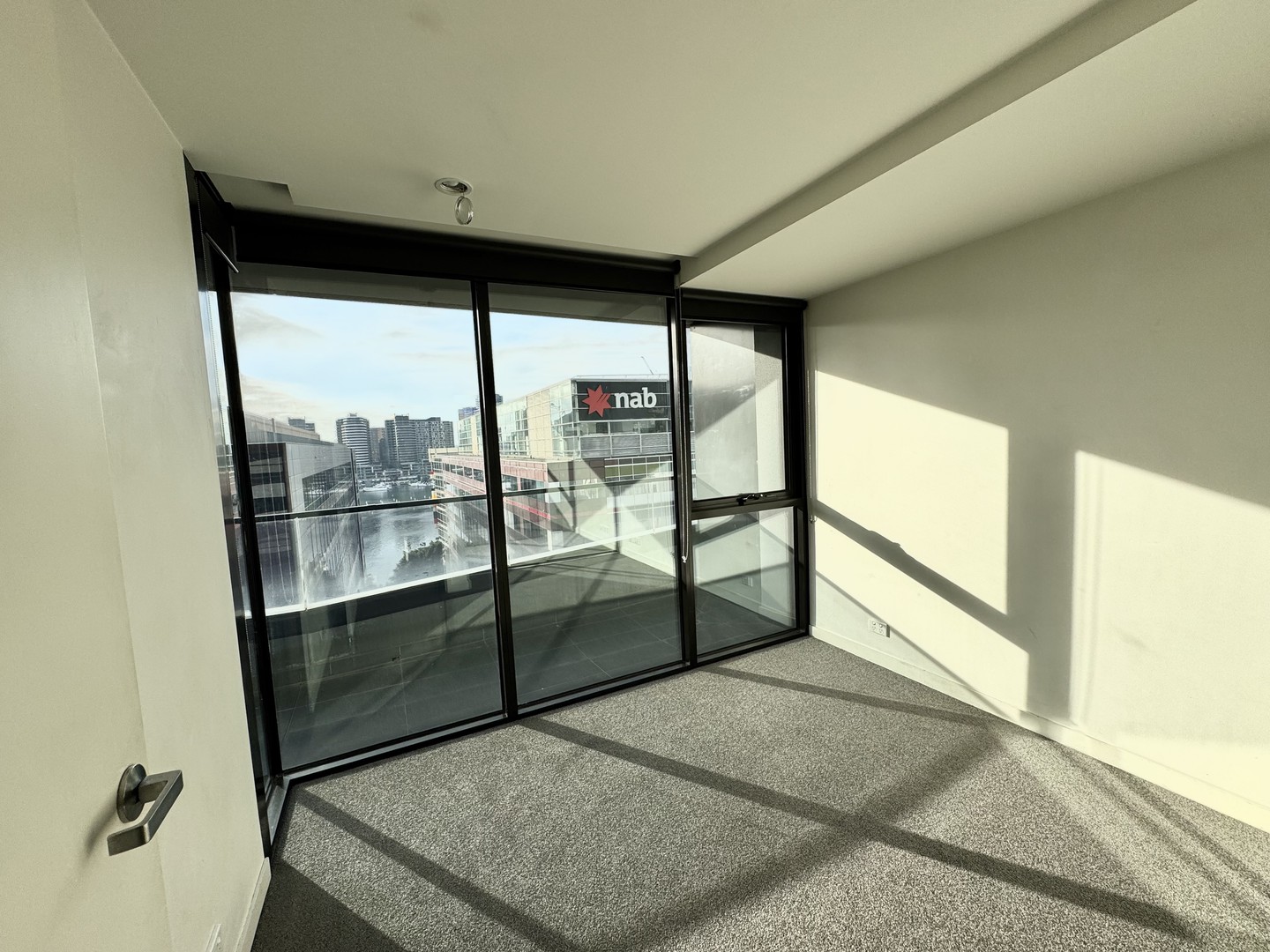 1102/815 Bourke Street, Docklands, VIC 3008, Docklands - Thumbnail 4