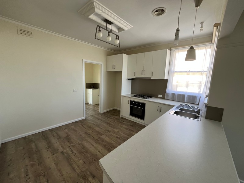 1104 Norman St, Wendouree, VIC 3355 - Image - 06/10/2026