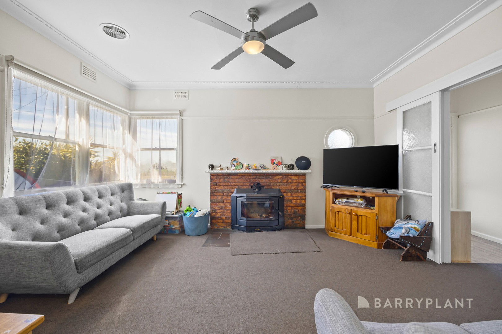 1104 Norman Street, Wendouree, VIC 3355, Wendouree - Thumbnail 3