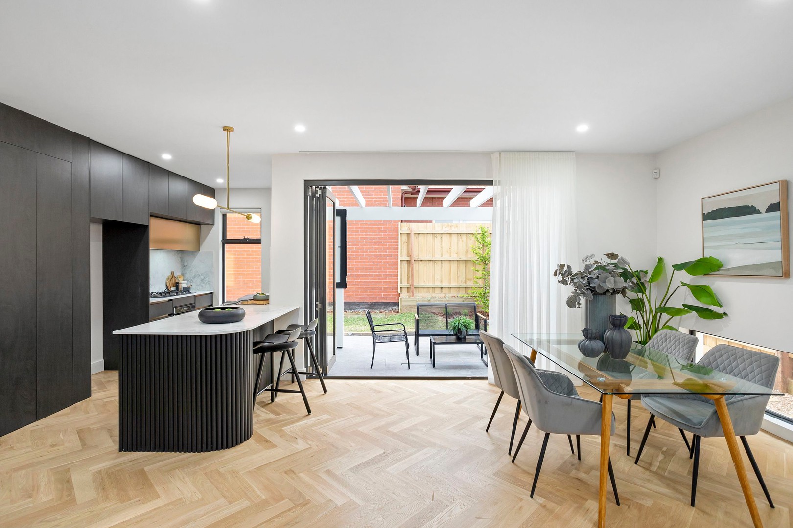 110A Deakin Street, Essendon, VIC 3040, Essendon - Thumbnail 2