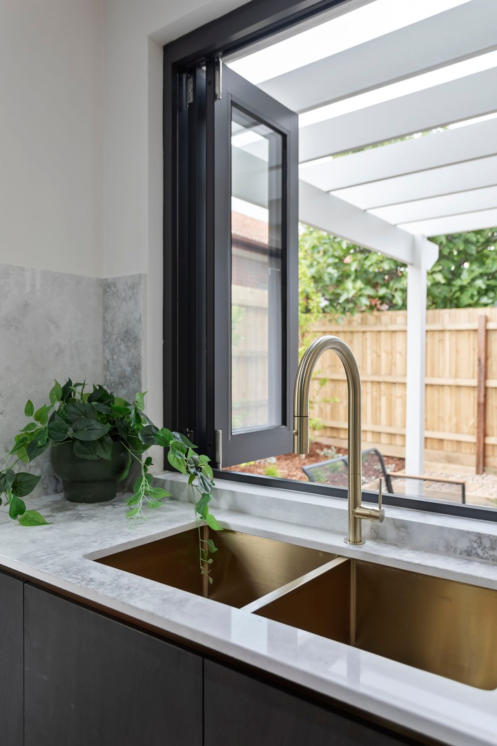 110A Deakin Street, Essendon, VIC 3040, Essendon - Thumbnail 4