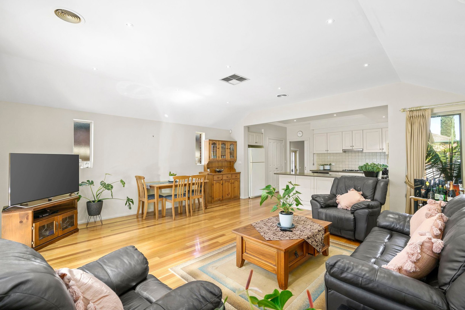 110A Hotham Road, Niddrie, VIC 3042, Niddrie - Thumbnail 2