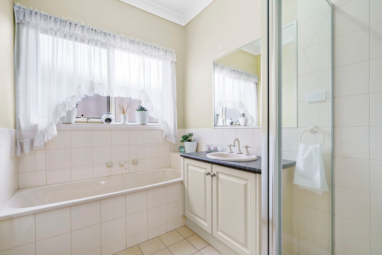 110A Hotham Road, Niddrie, VIC 3042, Niddrie - Thumbnail 6