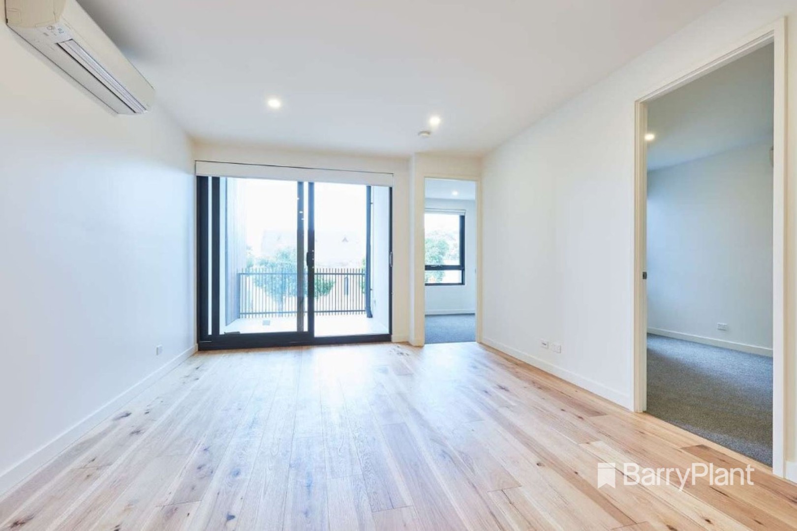 111/71 Barkly  Street, Mordialloc, VIC 3195 - Thumbnail 2 - 29/05/2023