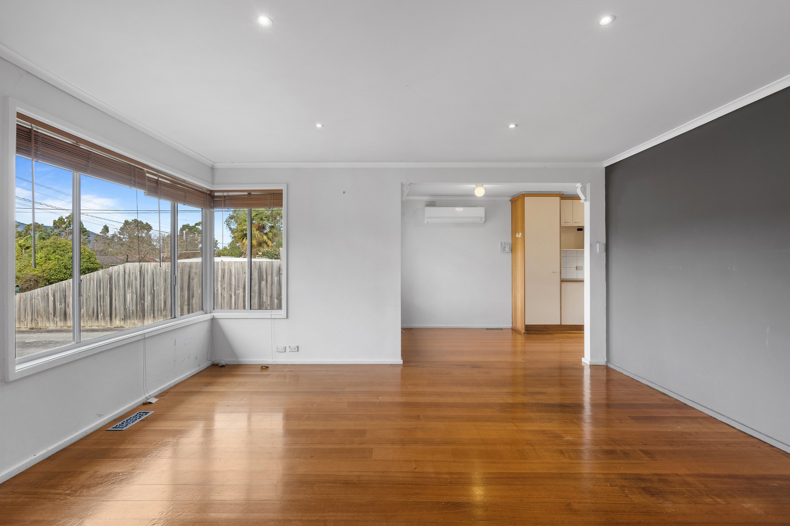 111 Carronvale Road, Mooroolbark, VIC 3138, Mooroolbark - Thumbnail 2