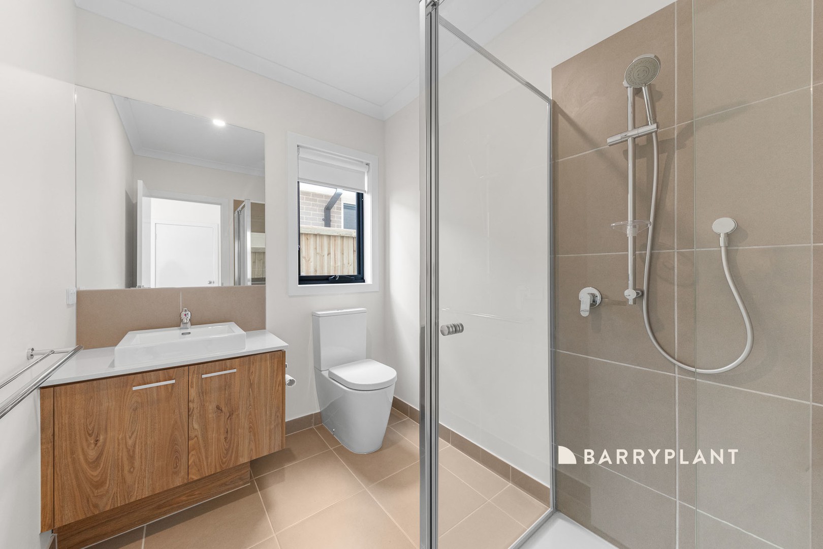 111 Smiths Lane, Clyde North, VIC 3978, Clyde North - Thumbnail 3