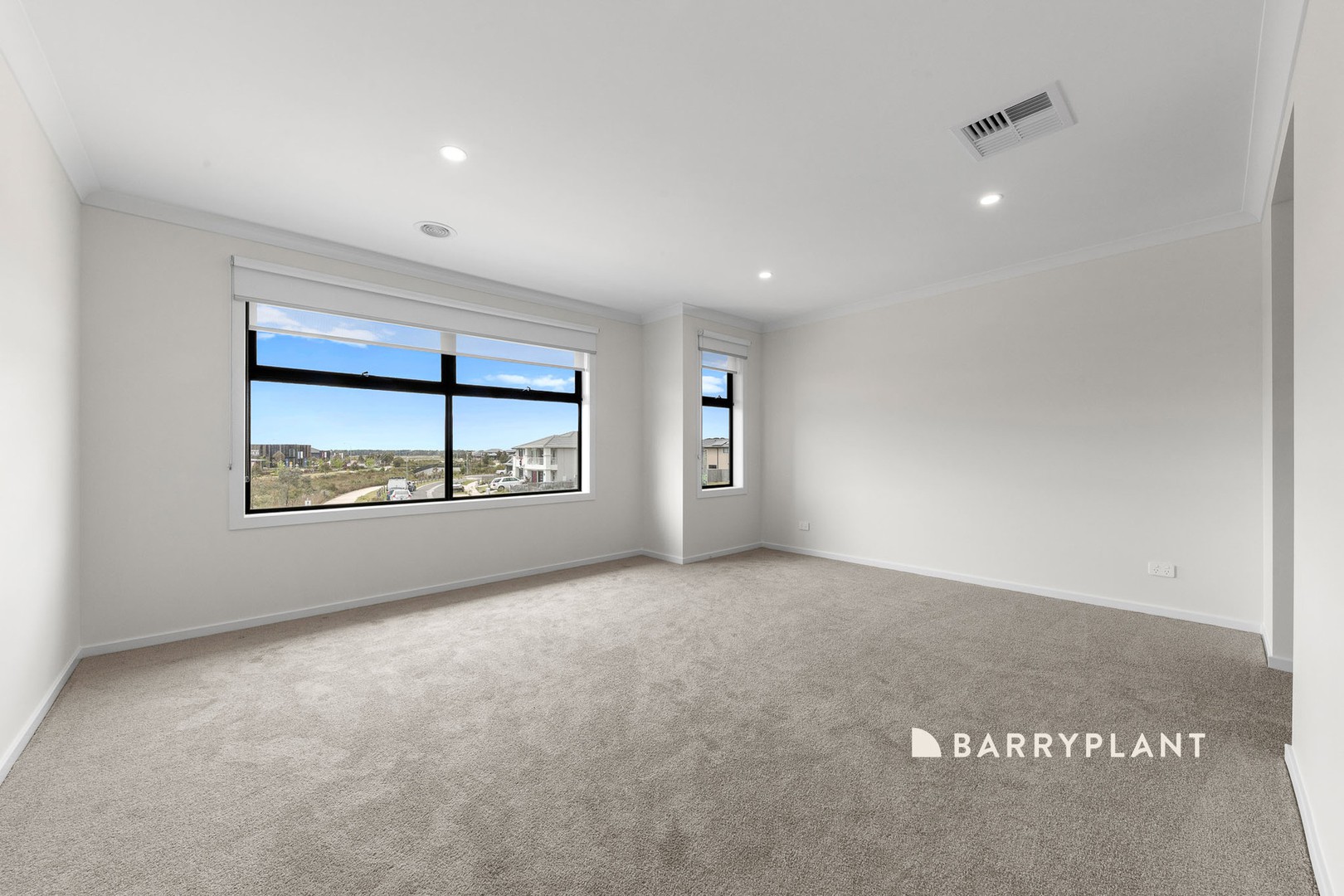 111 Smiths Lane, Clyde North, VIC 3978, Clyde North - Thumbnail 8