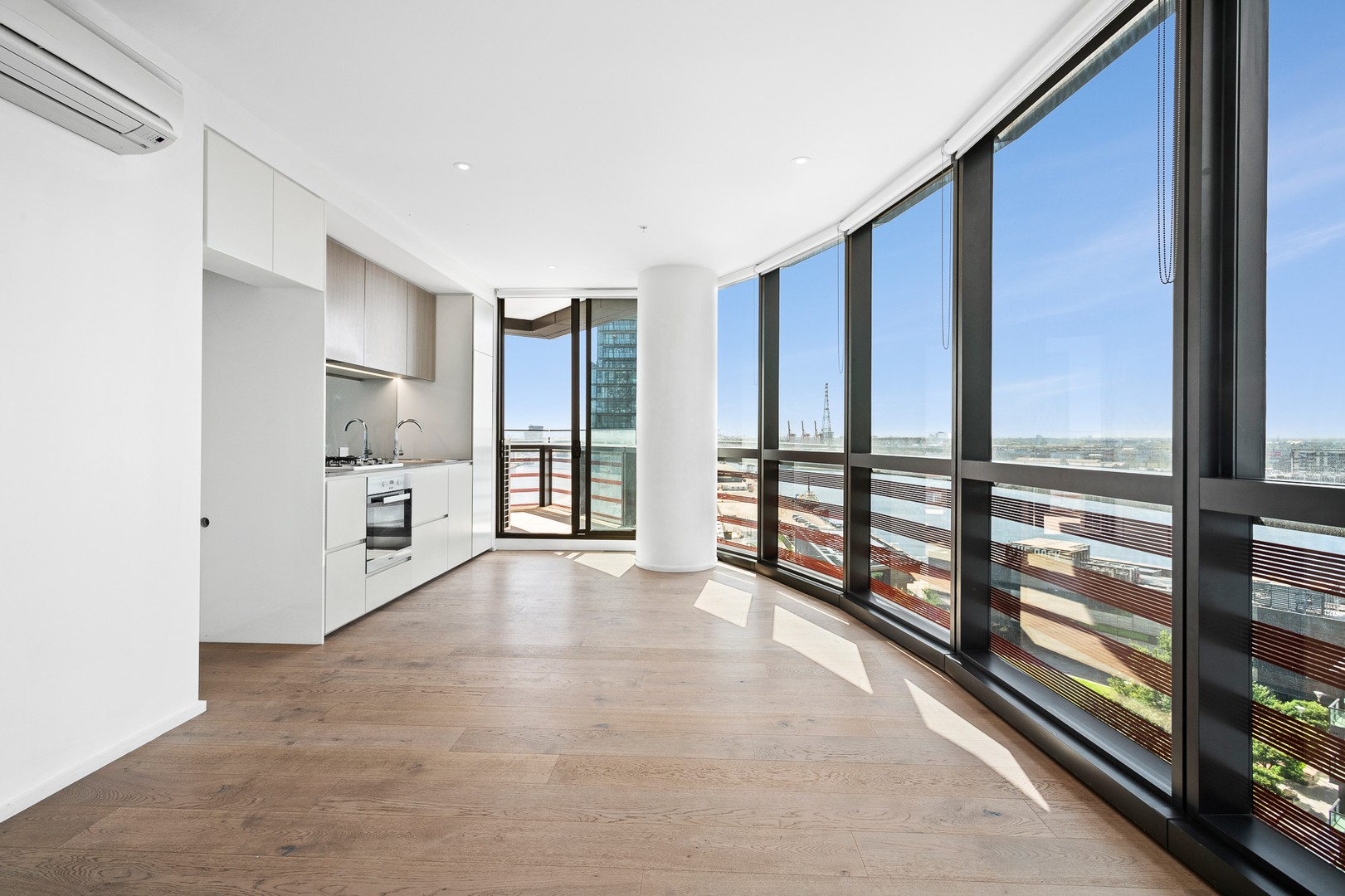 1110N/889  Collins Street, Docklands, VIC 3008, Docklands - Thumbnail 2