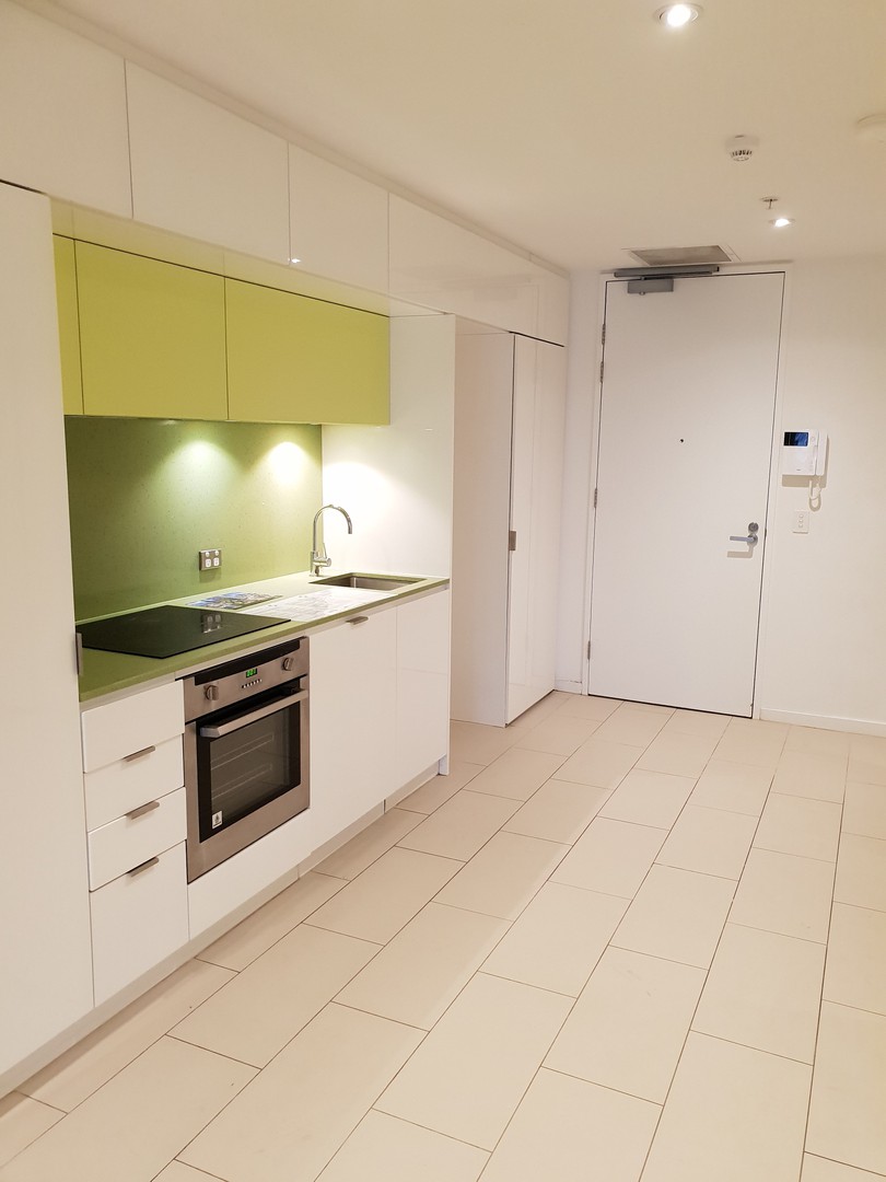 1114/551 Swanston Street, Carlton, VIC 3053 - Thumbnail 2 - 27/05/2022