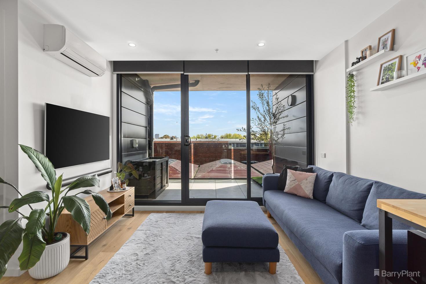112/202 Surrey Road, Blackburn, VIC 3130 - Thumbnail 2 - 02/10/2023