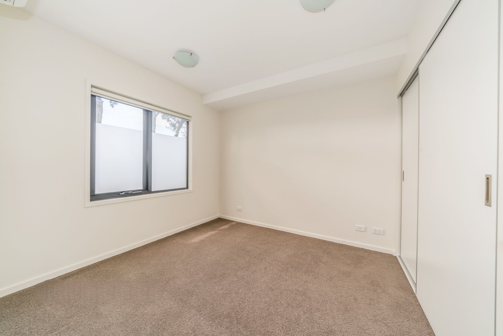 112/569-571 Whitehorse RoadMitcham, VIC 3132  - Leased, Mitcham - Thumbnail 4