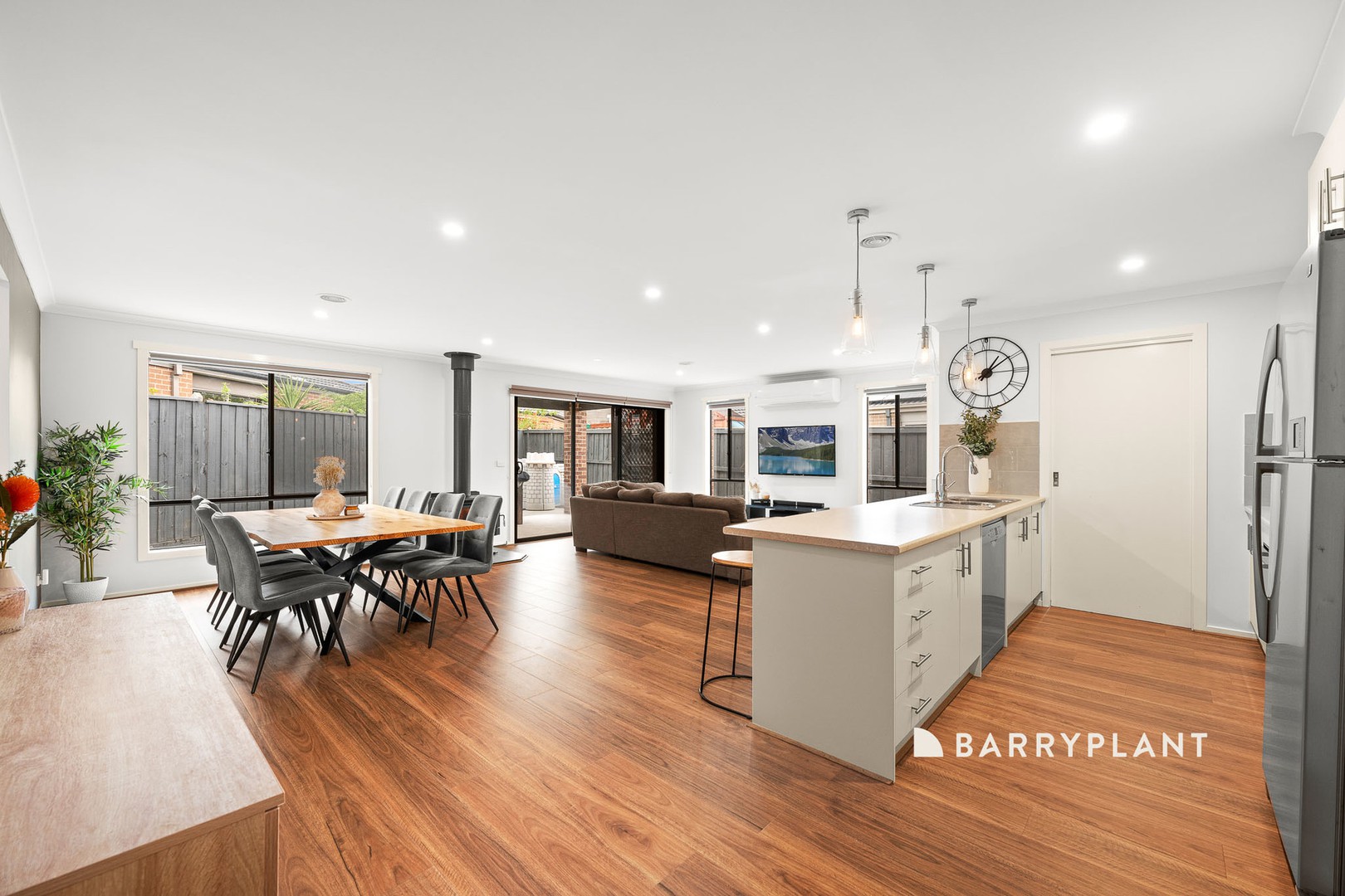 112 Gallery Way, Pakenham, VIC 3810, Pakenham - Thumbnail 2