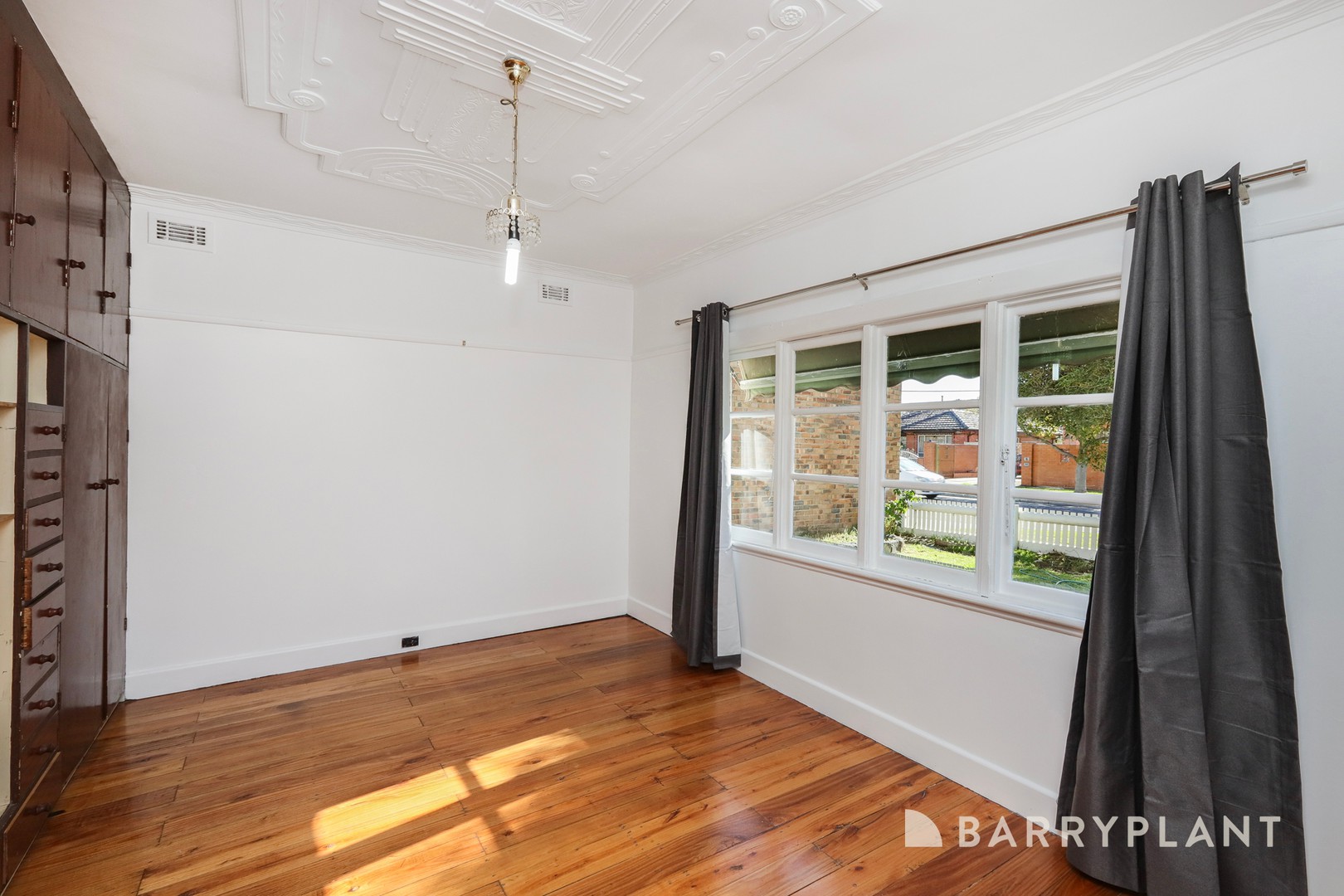 112 Hertford Road, Sunshine, VIC 3020, Sunshine - Thumbnail 3