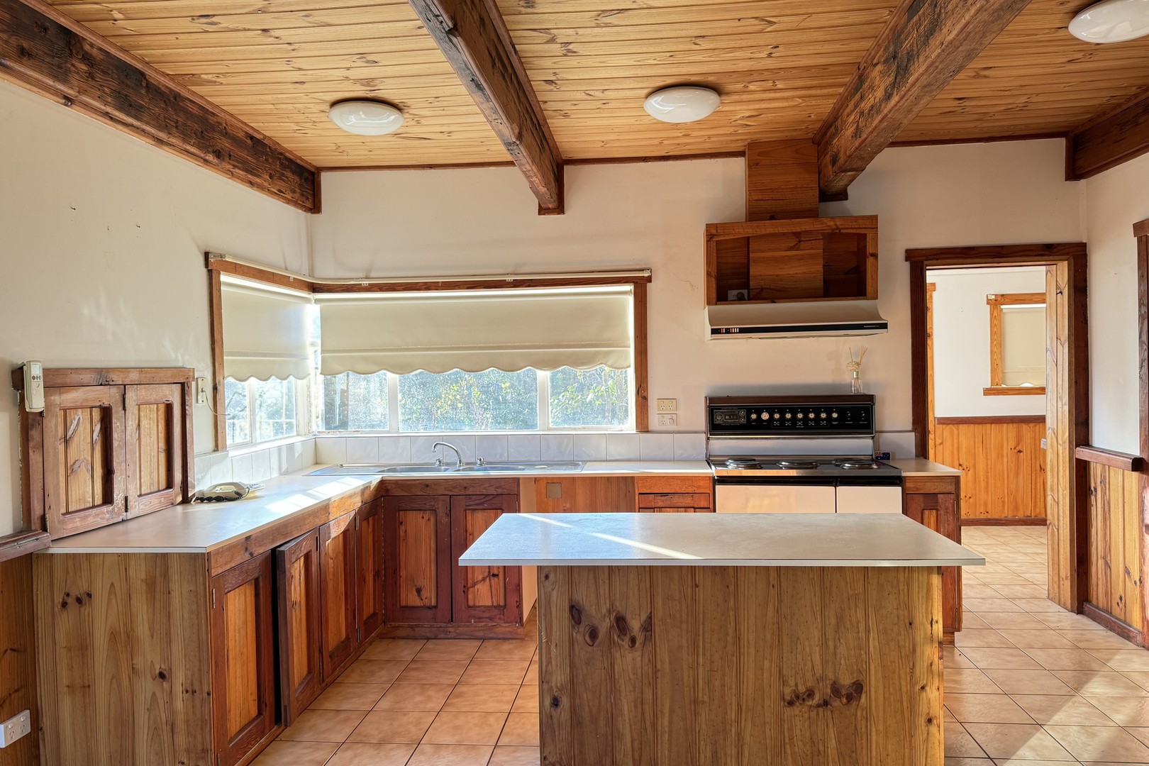 112 High Street, Wallan, VIC 3756 - Thumbnail 1 - 28/05/2024