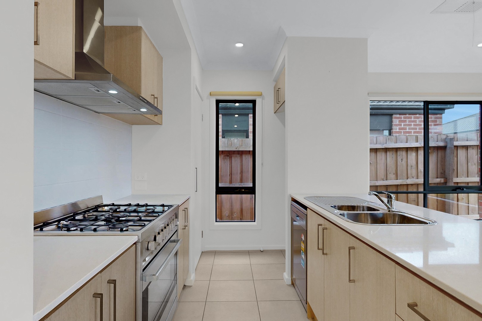 112 Newbridge Blvd, Wallan, VIC 3756, Wallan - Thumbnail 3