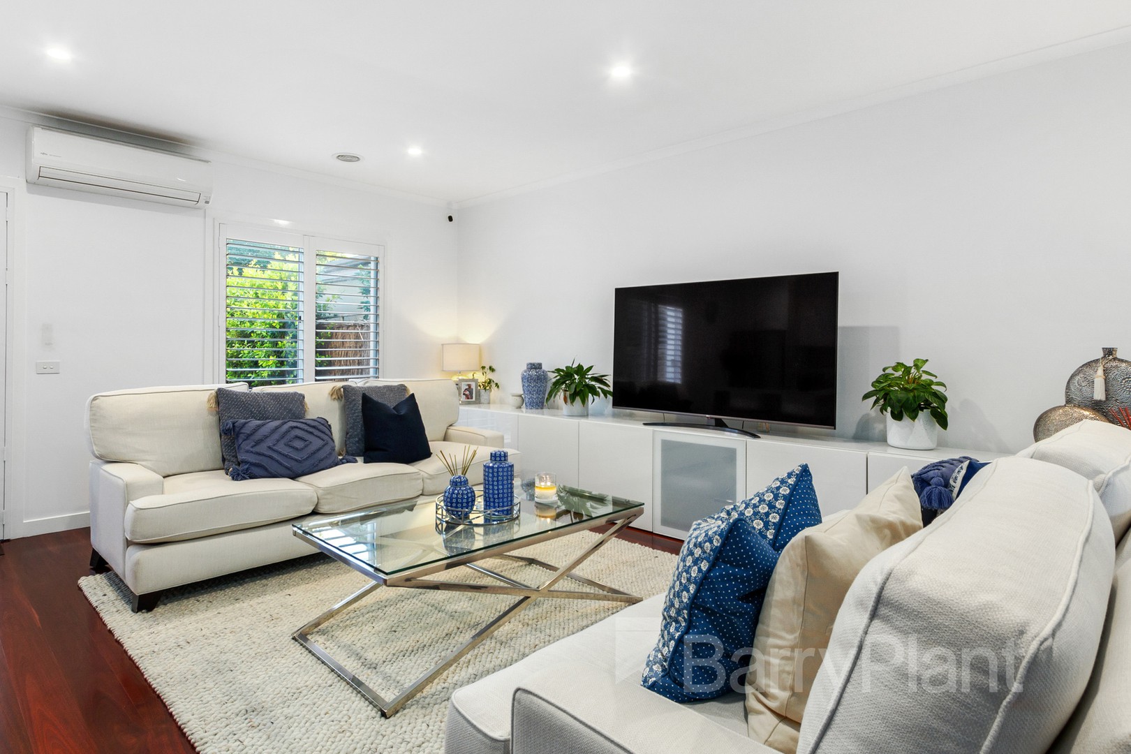 112 Sovereign Manors Crescent, Rowville, VIC 3178, Rowville - Thumbnail 3