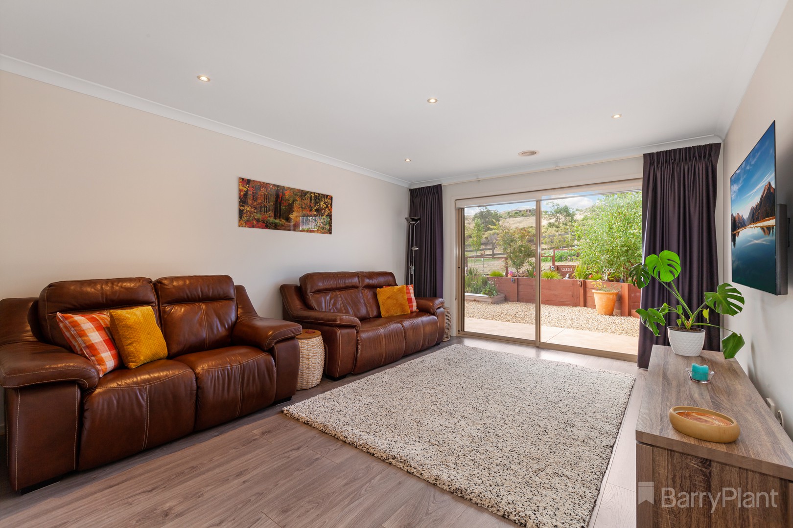 112 Valley Drive, Hidden Valley, VIC 3756, Hidden Valley - Thumbnail 5