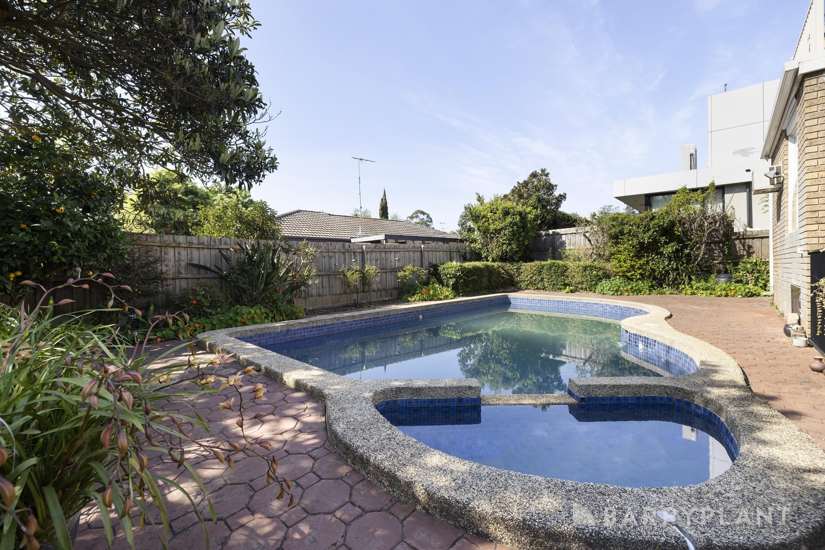 112 Willow Bend, Bulleen - Image 1