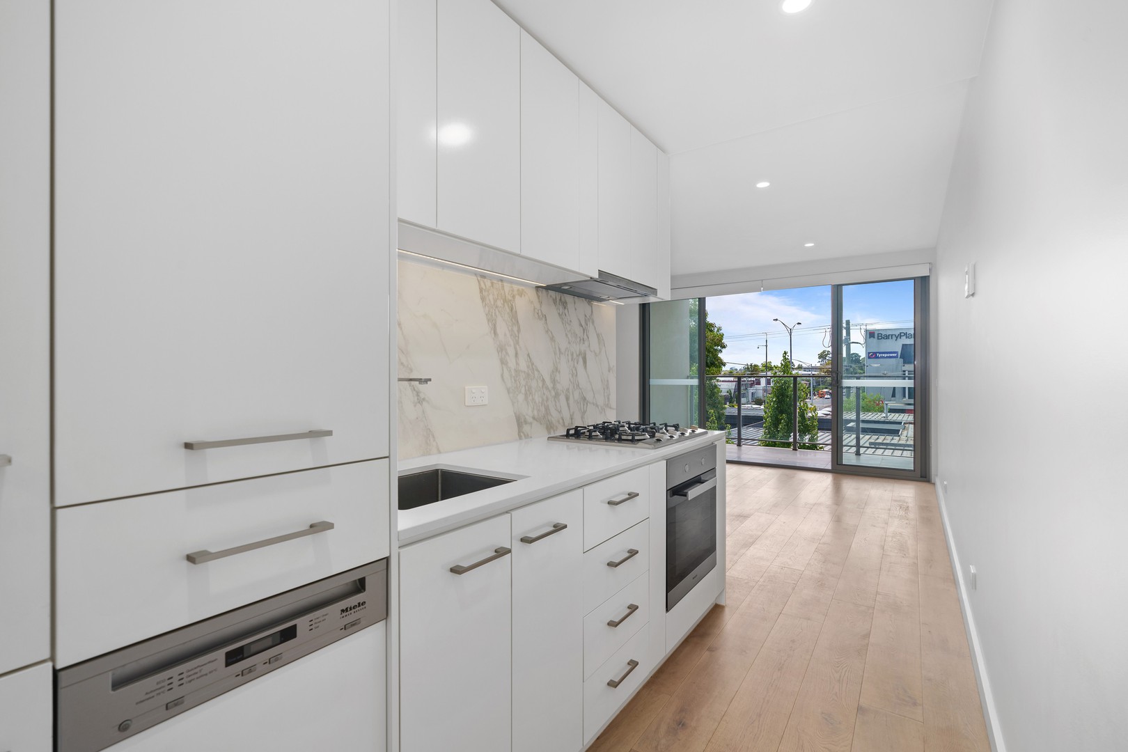 113/832 Doncaster Road, Doncaster, VIC 3108, Doncaster - Thumbnail 3