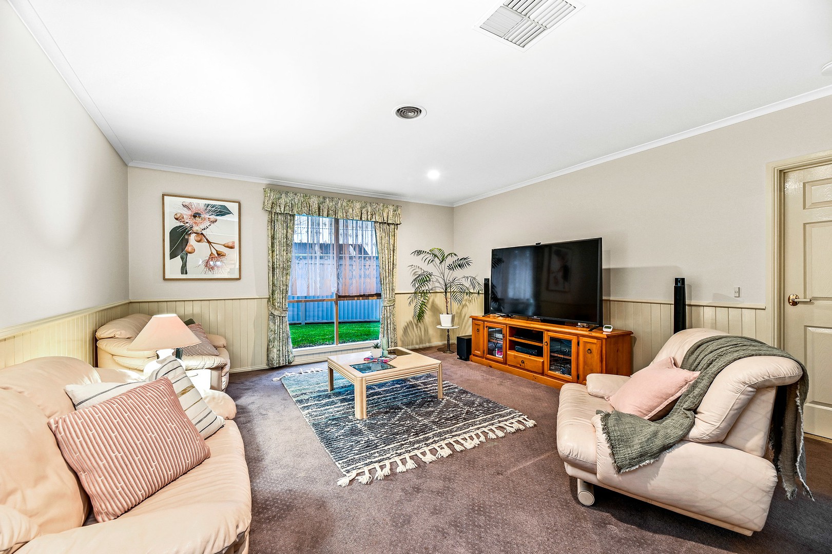113 Earlsfield Drive, Berwick, VIC 3806, Berwick - Thumbnail 4