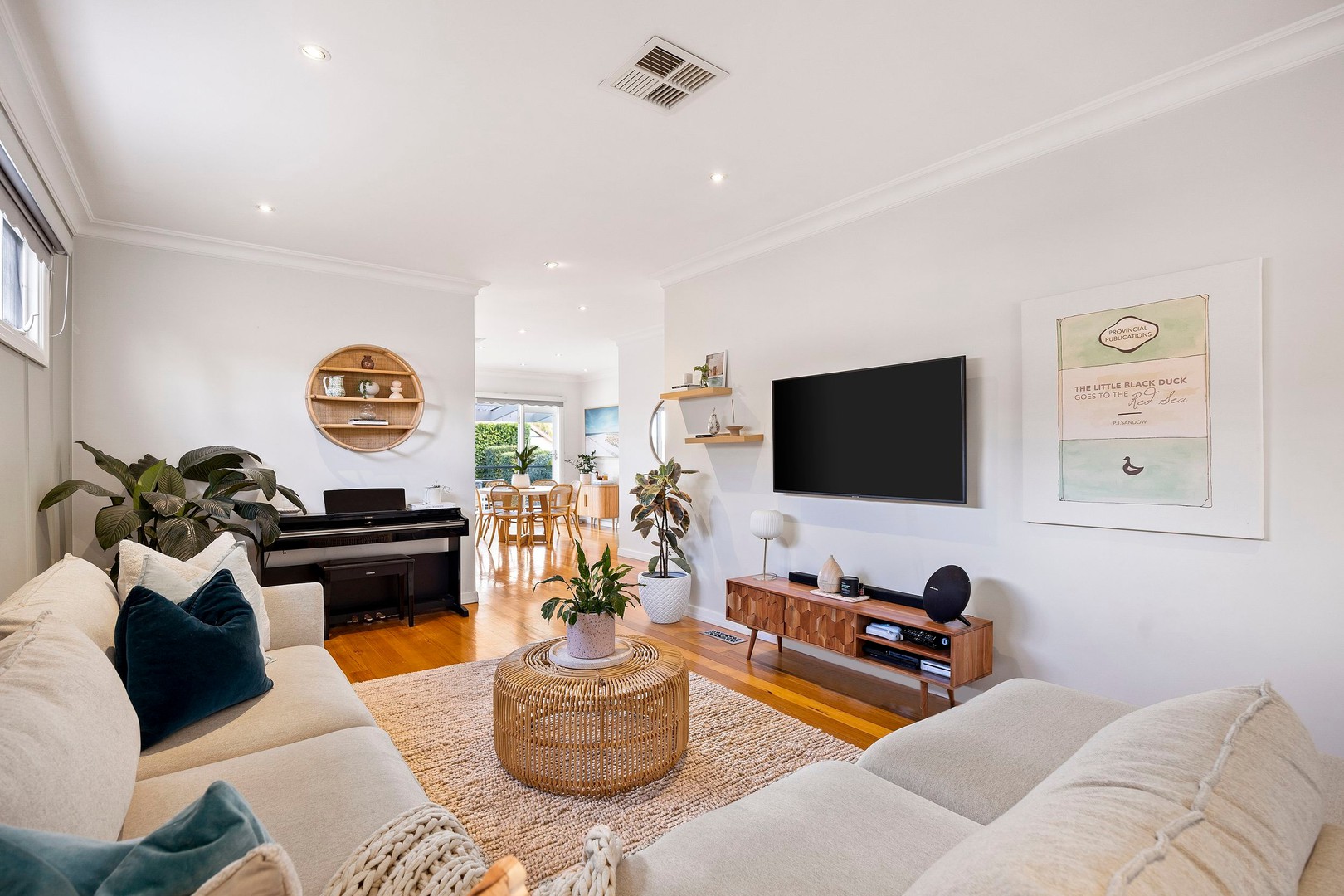 113 Haldane Road, Niddrie, VIC 3042 - Thumbnail 2 - 19/03/2025