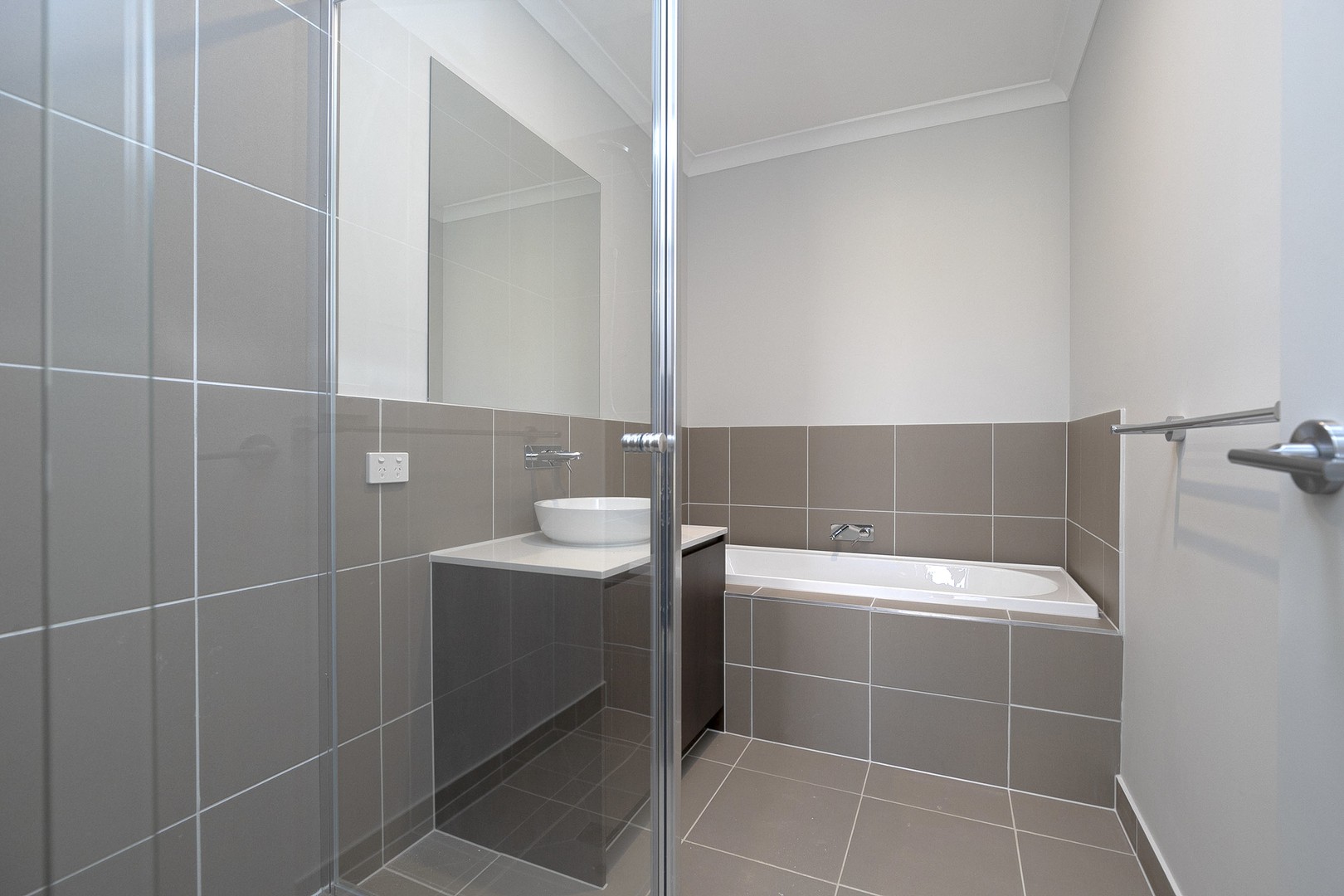 113 Merindah Boulevard, Deanside, VIC 3336, Deanside - Thumbnail 5