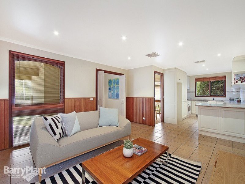 113 Wallace Road, Wantirna South, VIC 3152, Wantirna South - Thumbnail 6
